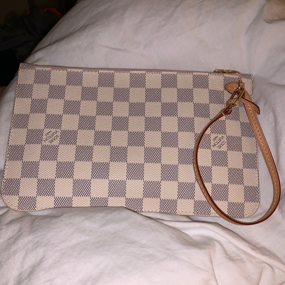 Louis Vuitton Pochette Neverfull MM Damier Azur New